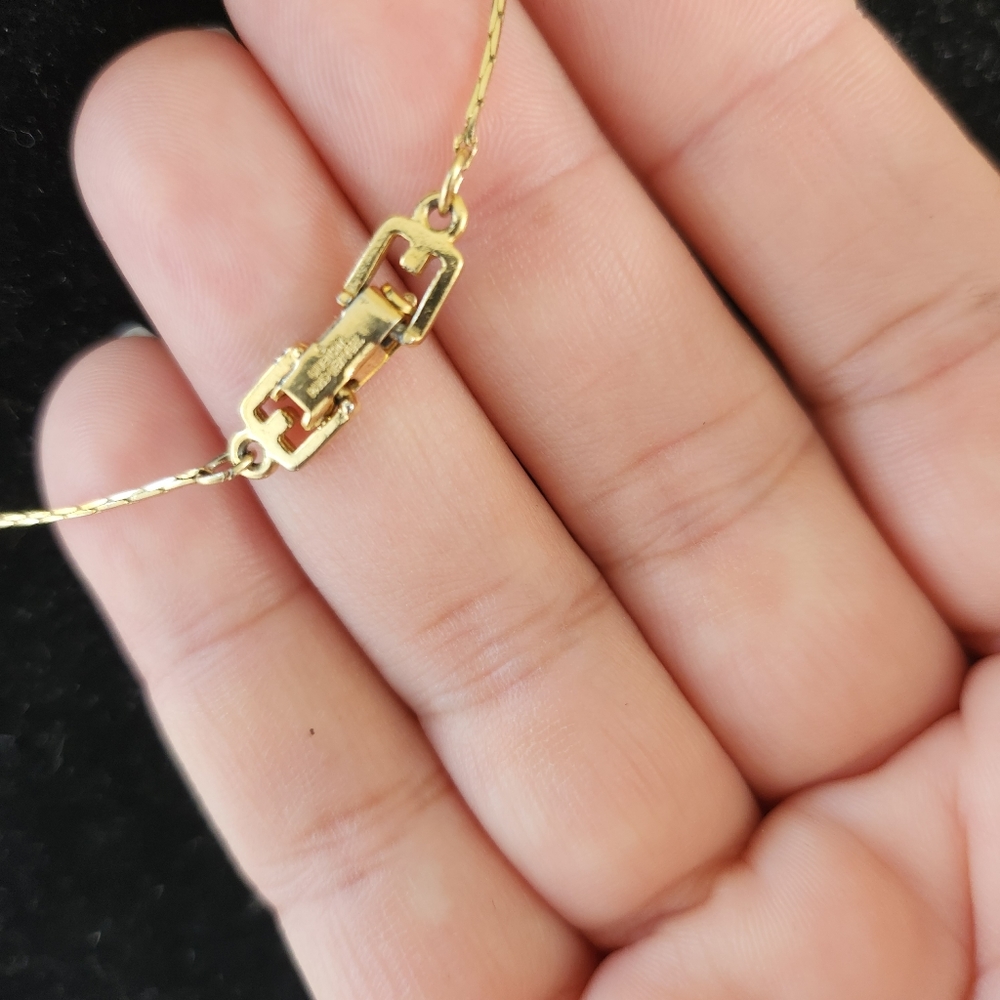 Givenchy gold necklace - Picture 5 of 8